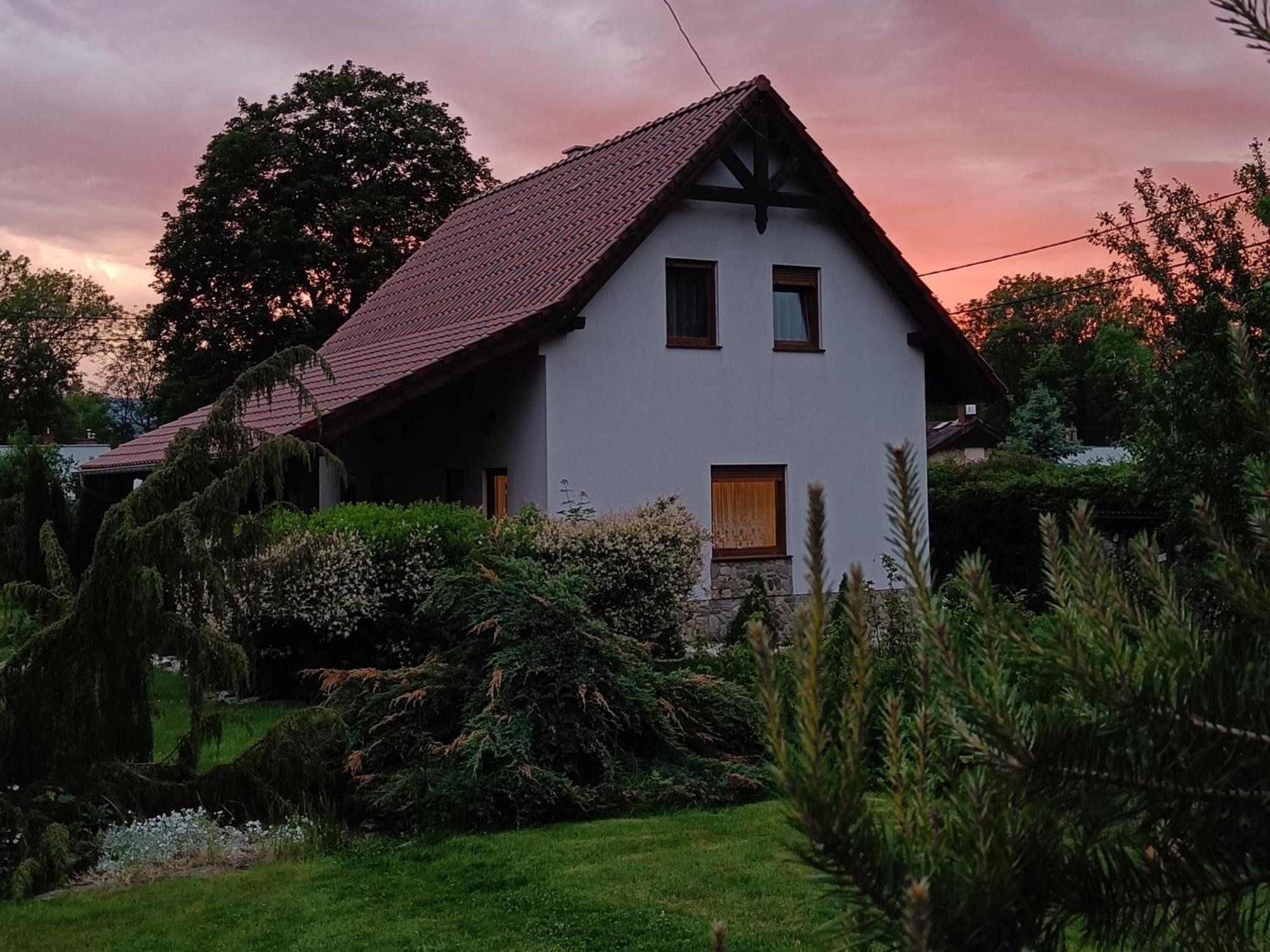 Pod Klonem Z Balia I Sauna Lubawka Extérieur photo